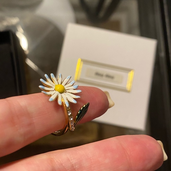 MIU MIU - 🌼 Daisy Fruit Crystal Ring - Picture 8 of 9